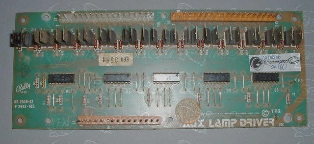 http://www.flipperfrance.com/ArticleFF2/Reconnaitreunecarte/Bally/Wd_FF01.JPG