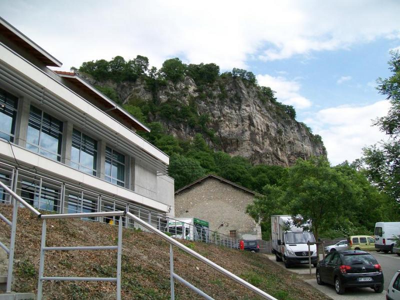 100-3490.JPG