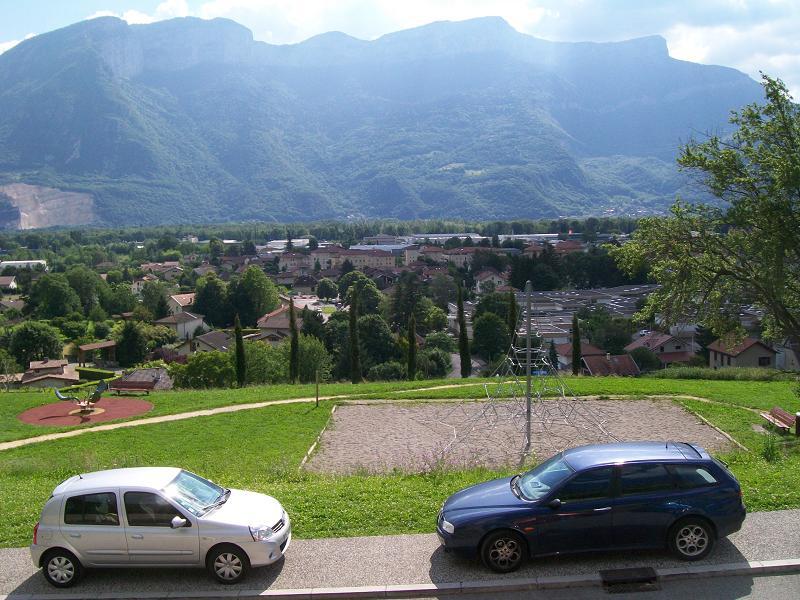 100-5826.jpg