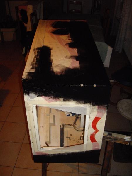 3-caisse-pochoir-noir.jpg
