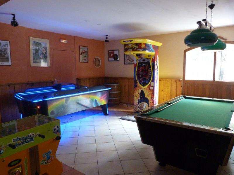 P1050597-1.JPG