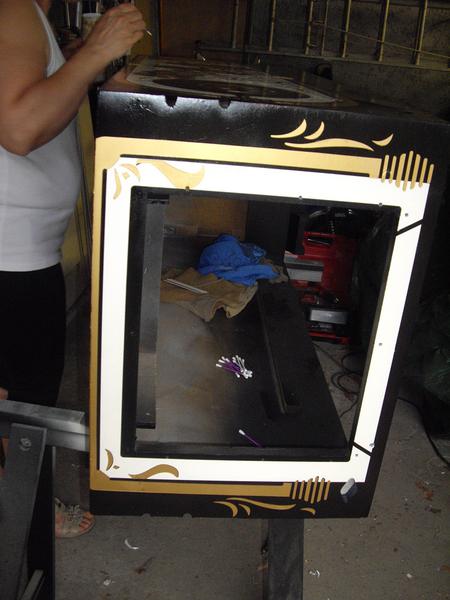 caisse-cote-et-face-fini-madame-retouche-2.jpg