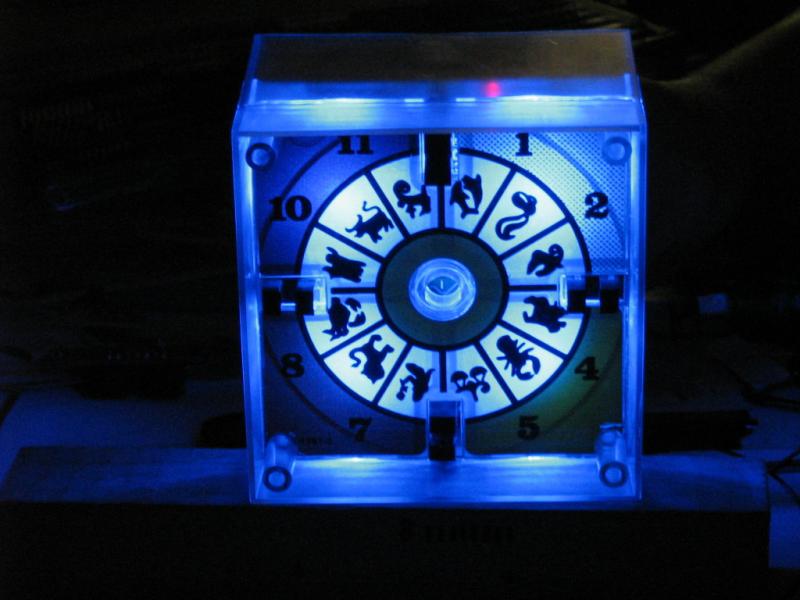 clock-with-blue-Fluxxies.JPG
