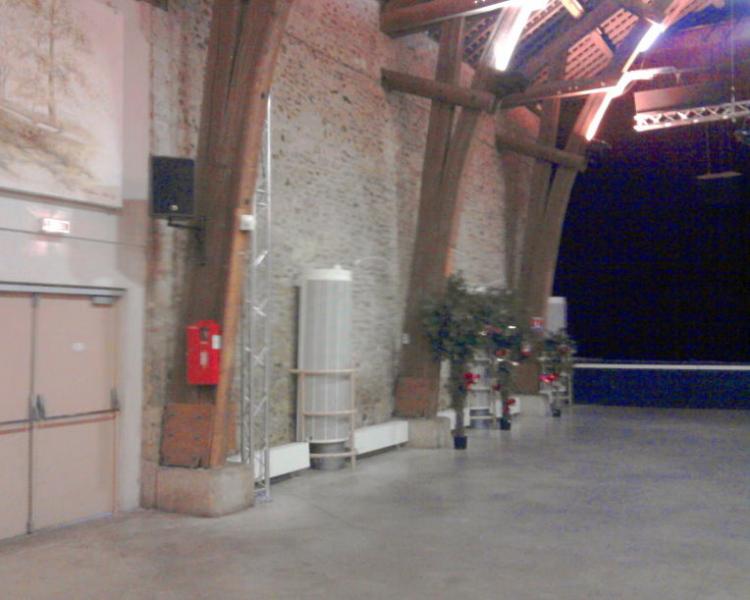 halle08.jpg
