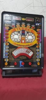 Machine  a sous exter.jpg
